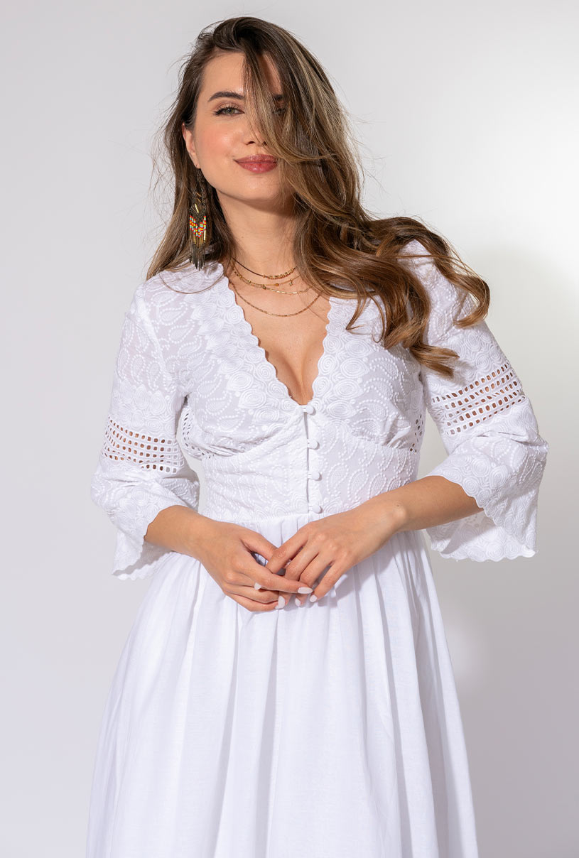 ROCHIE AMELIA