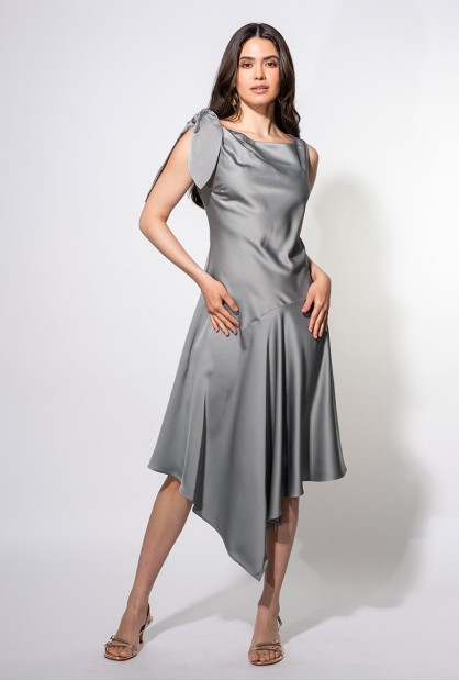 ROCHIE ELANIA