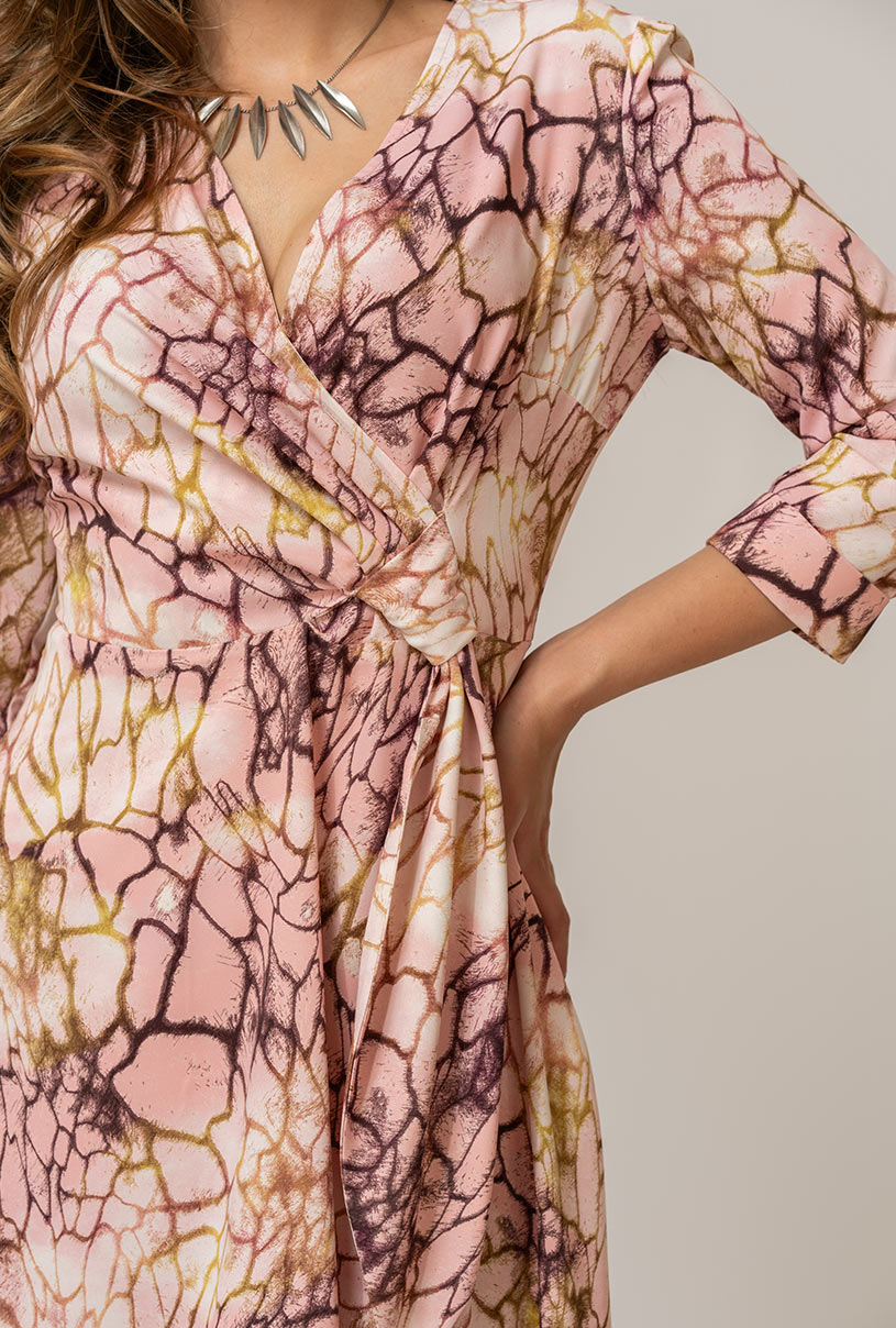 ROCHIE ANISIA