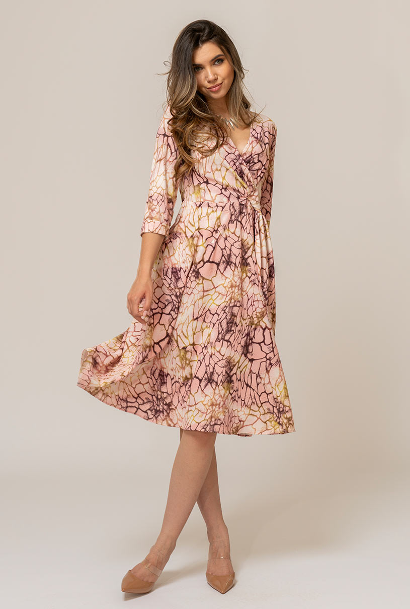 ROCHIE ANISIA